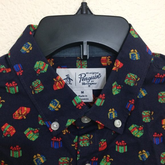 Penguin Christmas Gifts Presents Holiday Shirt NWT - Picture 7 of 11